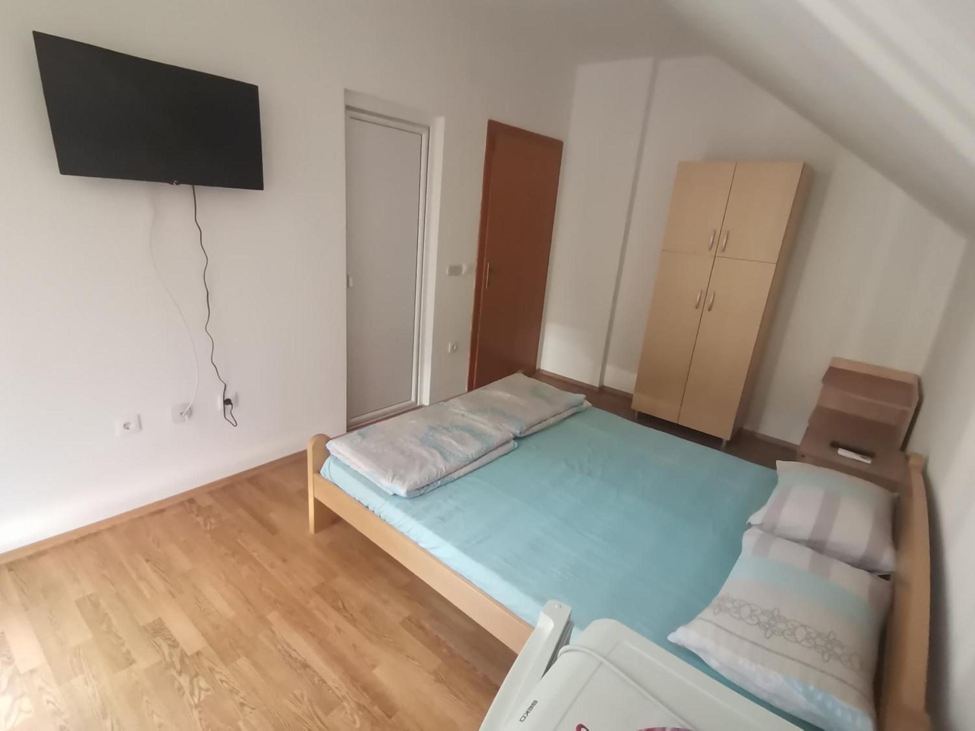 Guesthouse Zimovski Пештани Экстерьер фото